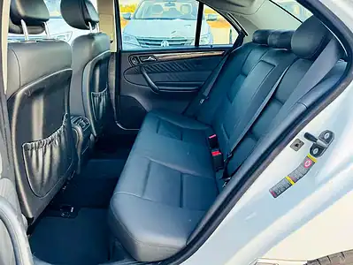 2006 Mercedes-Benz C-Class C230 V6 CLEAN CAR and Neat White Black