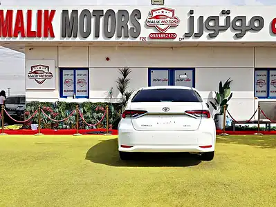 2020 Toyota Corolla XLI Clean Title Perfect Condition GCC Specs White Black