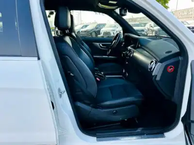 2014 Mercedes-Benz GLK-Class GLK 350 4matic CLEAN CAR White Black