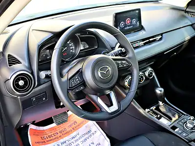2020 Mazda CX-3 Standard GCC SPECS Clean Title Perfect Condition White Black