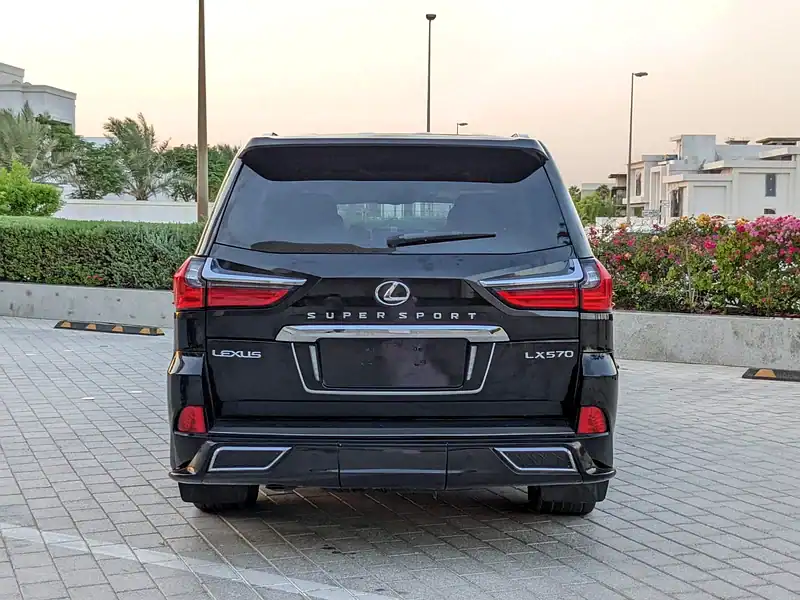 2009 Lexus LX-Series Full Option IN EXCELLENT CONDITION Black Brown