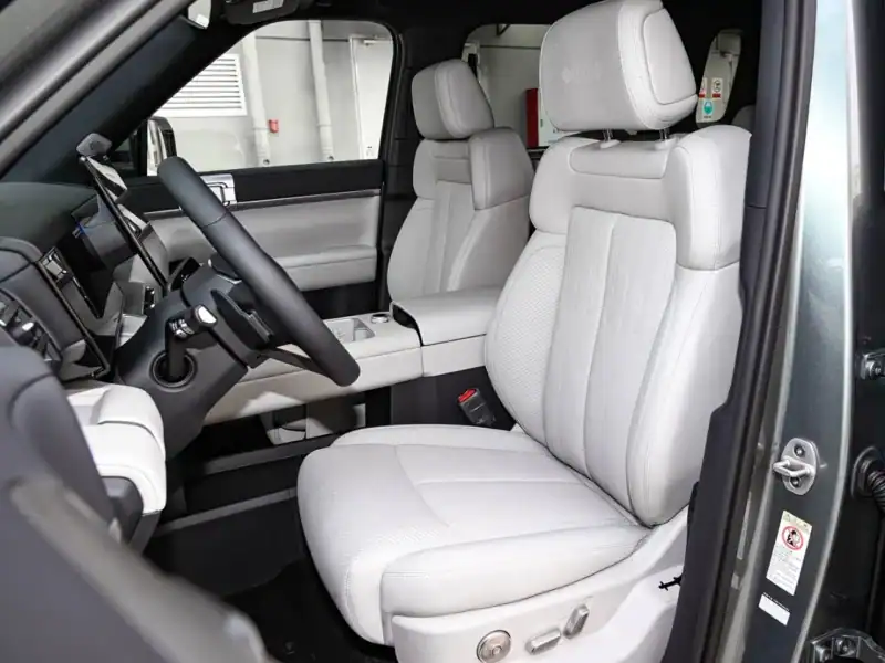 2025 BYD Leopard Titanium 7 ULTRA EDITION Hybrid Green Grey