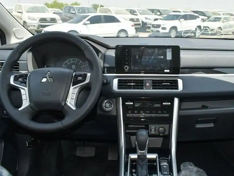 2025 Mitsubishi XpanderCross 1.5L A/T FWD Petrol White Black GCC Specs