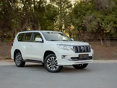 2022 Toyota Prado GXR 6 Cylinders Engine White Beige GCC Specs 4WD