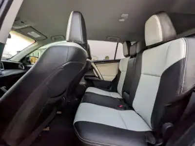 2017 Toyota Rav 4 MID 4 Cylinder Engine White Grey SUV Premium Condition