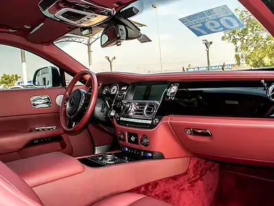 2015 Rolls-Royce Wraith Standard Smooth and powerful V12 White Red Coupe