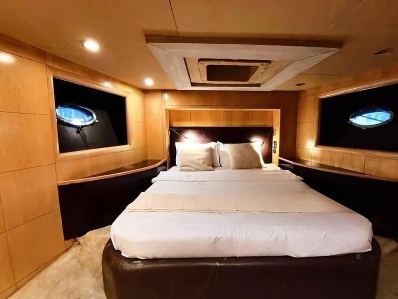 Yacht Rental Dubai UAE