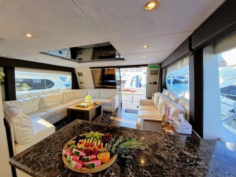 Yacht Rental Dubai UAE