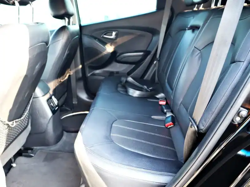 2015 Hyundai Tucson Limited 4 Cylinders Engine Black SUV GCC Specs