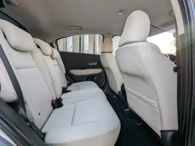 2019 Honda HR-V EX 4 Cylinders Engine Silver Beige SUV GCC Specs
