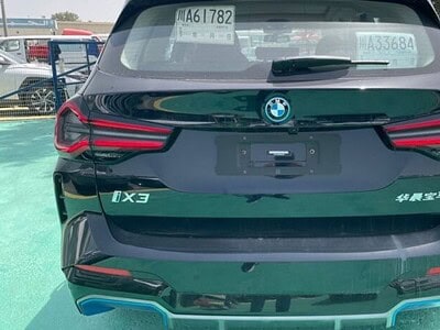 2024 BMW BMW X3 2.0L turbocharged inline-4 Black Red SUV