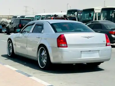 2007 Chrysler 300C Other 6 Cylinders Engine Silver Beige Sedan