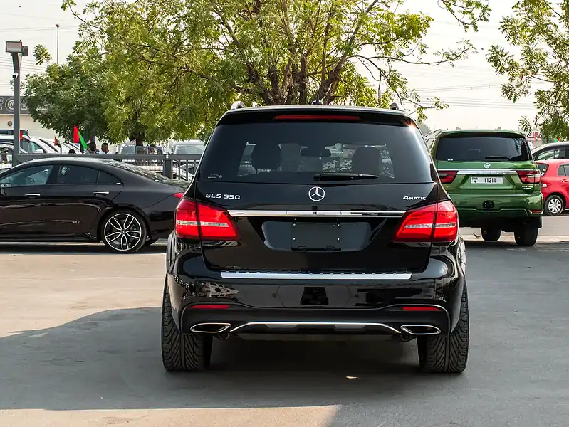 2018 Mercedes-Benz GLS-Class GLS 550 8 Cylinder Engine Black Beige SUV