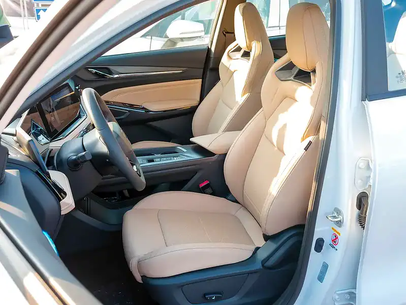 2026 Changan CS55 Plus Premium 4 Cylinders Engine White Tan SUV