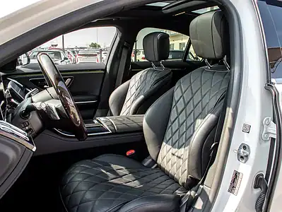 2022 Mercedes-Benz S-Class S 580 4Matic 8 Cylinders Engine White Black Sedan