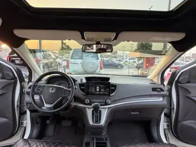2015 Honda CR-V EX 2.4L Full Option in Excellent Condition White Black