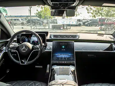 2022 Mercedes-Benz S-Class S 580 4Matic 8 Cylinders Engine White Black Sedan