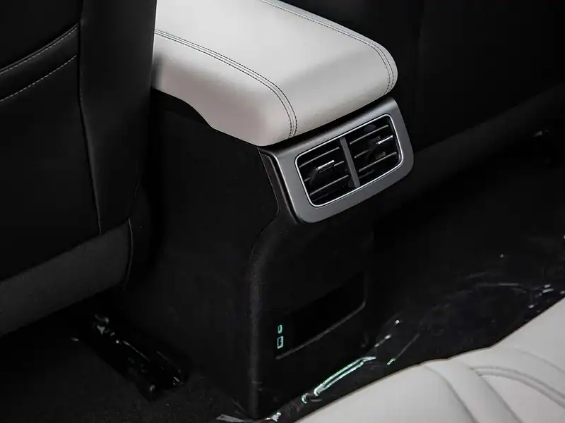 2025 BYD Seal 06 DM-i Hybrid PREMIUM EDITION SMART DRIVING 0KM White Grey