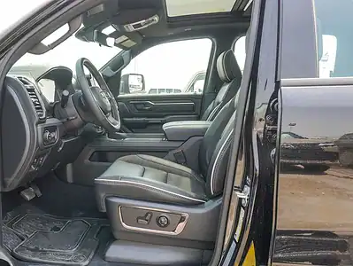 2025 RAM 1500 Limited 3.0 litre 6 Cylinders Engine Black GCC Specs