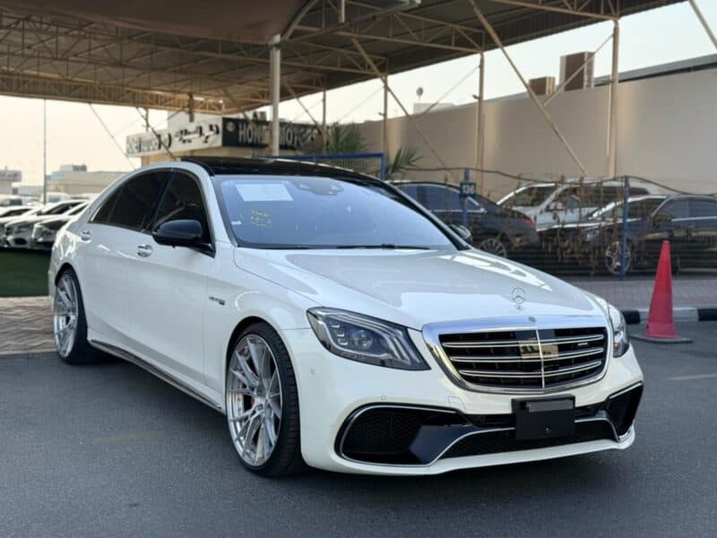 2018 Mercedes-Benz S63L AMG V8 Twin-turbocharged Engine White Black
