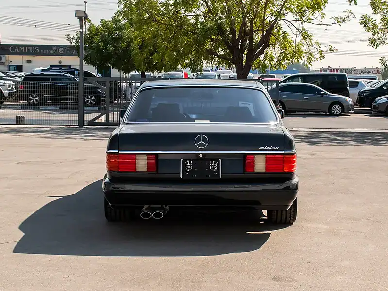 1989 Mercedes-Benz SEL-Class 560 SEL 8 Cylinders Engine Black Sedan