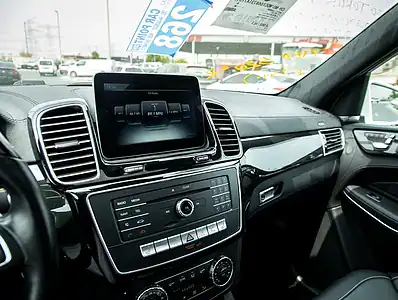 2016 Mercedes-Benz GLS-Class GLS 550 8 Cylinder Engine White Black SUV