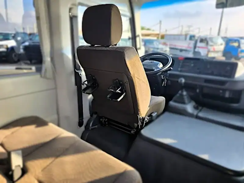 2026 Toyota Coaster VIP 4.2l diesel MT 22 Seats Electric Door White Brown