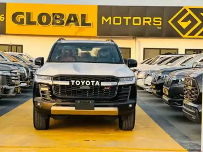 2026 Toyota Land Cruiser GR SPORTS 3.5L 6 Cylinder Engine Black Red SUV GCC