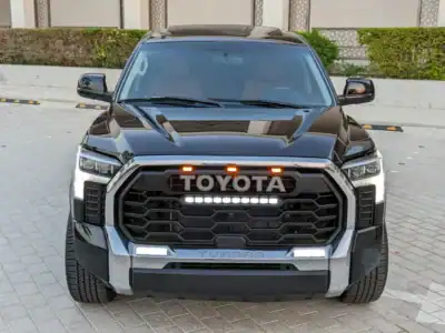2014 Toyota Tundra Crewmax 1794 Edition 8 Cylinders Engine Black Brown