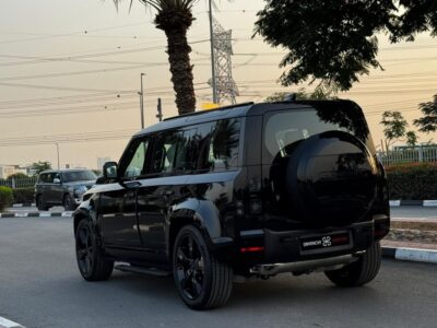 2026 Land Rover Defender HSE P400 X-DAYNAMIC GCC FULLY LOADED Black Brown