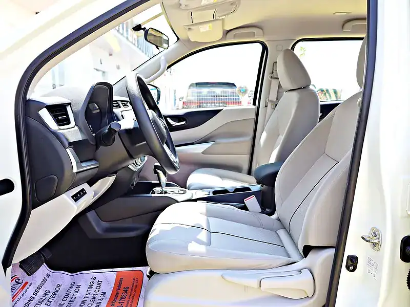 2021 Nissan Xterra Titanium 4 Cylinders Engine White Beige SUV GCC Specs