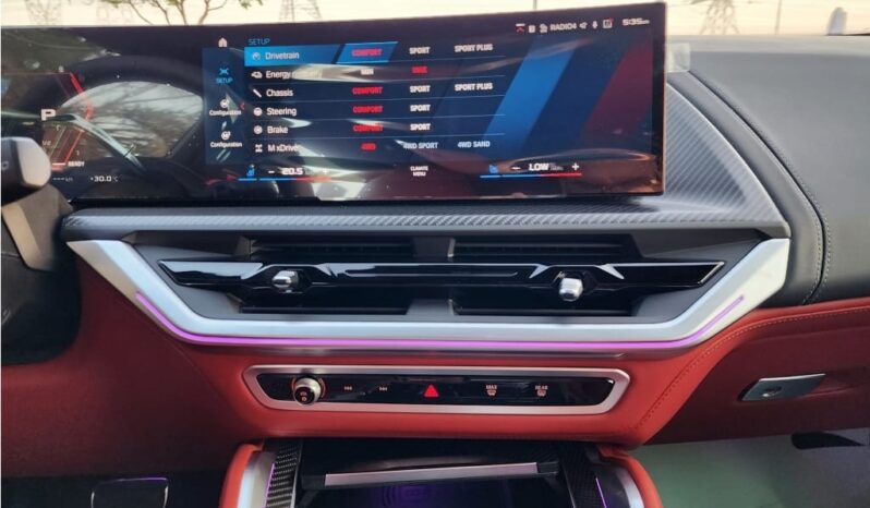2024 BMW BMW XM Hybrid 4.4L Twin-Turbocharged V8 Engine White Red SUV