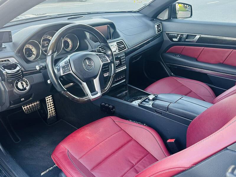 2014 Mercedes-Benz E550 Coupe 4.7 litres V8 Engine Black Red RWD