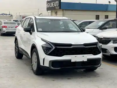 2025 Kia Sportage Other 1.5L 4 Cylinders Engine White Beige Crossover