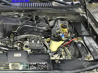 2002 Ford Explorer XLS 6 Cylinders Engine Petrol Brown Beige SUV