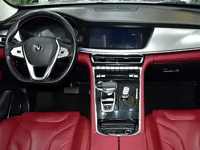 2020 Changan CS85 Premium 4 Cylinders Engine Petrol Silver Red SUV