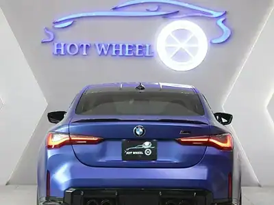 2022 BMW M4 Competition 3.0-liter twin-turbocharged V6 Competition Blue