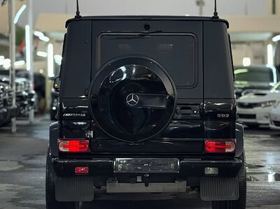 2013 Mercedes-Benz G63 AMG 5.5L V8 AMG Full Carbon Fiber Black Red