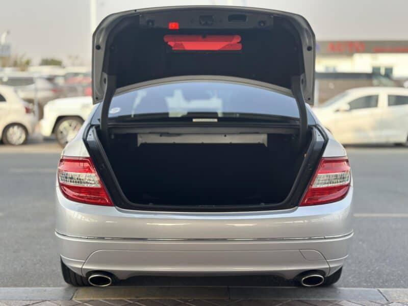 2008 Mercedes-Benz C250 6 Cylinders Engine Petrol Silver Black Sedan