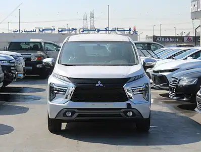 2024 Mitsubishi Xpander Other 4 Cylinder Engine White Black Crossover