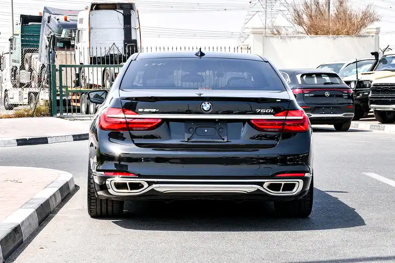 2017 BMW 7-Series 750i 8 Cylinders Engine Petrol Black Beige Sedan