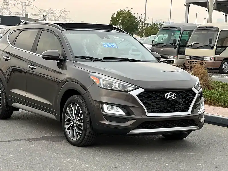 2020 Hyundai Tucson Platinum 4 Cylinders Engine Petrol Brwon Black SUV