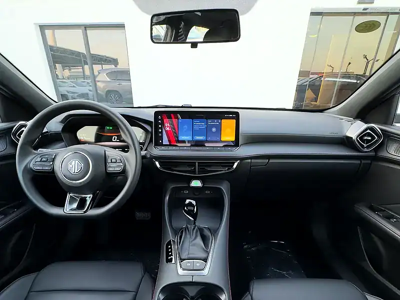 2025 MG5 GLOBAL LUXURY EDITION 1.5L A/T PTR 4 Cylinders Grey Black Sedan