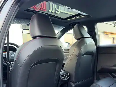 2025 MG5 GLOBAL LUXURY EDITION 1.5L A/T PTR 4 Cylinders Grey Black Sedan