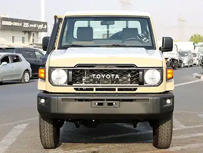 2025 Toyota Land Cruiser 79 series LX 4.0L V6 Cylinder Engine Beige