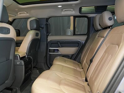 2022 Land Rover Defender HSE 3.0L turbocharged V6 Grey Tan SUV