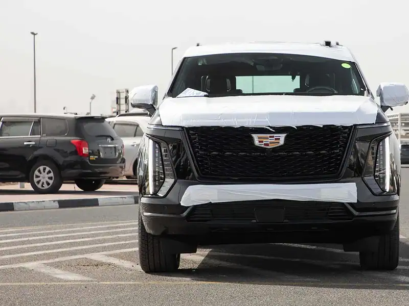 2025 Cadillac Escalade SPORT 6.2 litres V8 Engine GCC Spec Black Red SUV