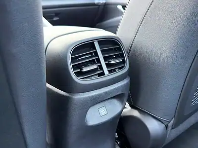 2025 Hyundai Elantra Other 1.5 litres 4 Cylinder Engine White Grey Sedan AT