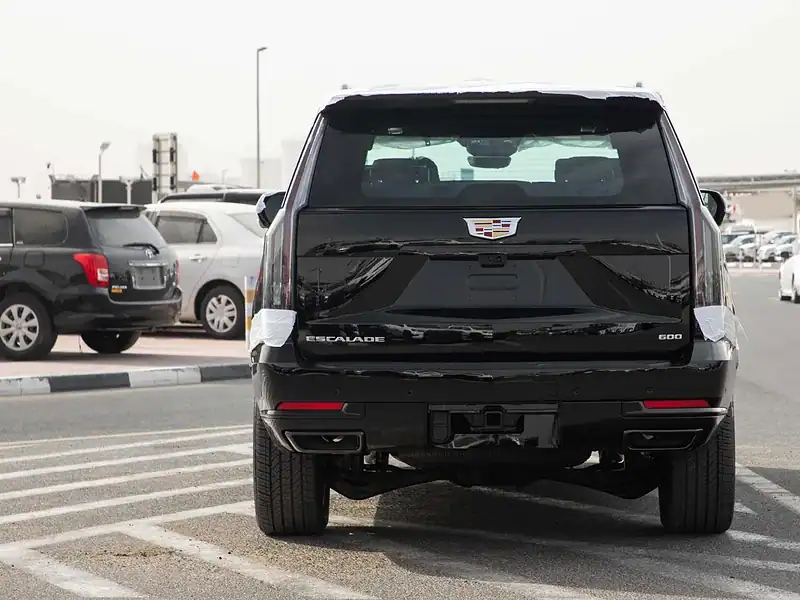 2025 Cadillac Escalade SPORT 6.2 litres V8 Engine GCC Spec Black Red SUV