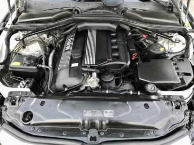 2005 BMW 530i 3.0 litres Inline 6-cylinder Engine Silver Black Sedan